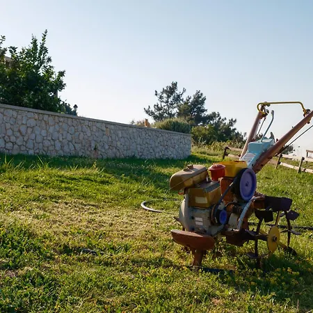 Vilă Salagro Seaview Sálakos
