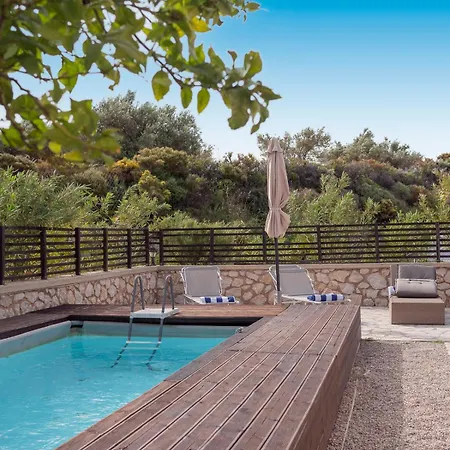 Salagro Seaview Villa *