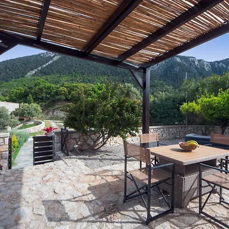 Salagro Seaview Villa Sálakos