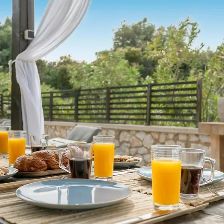 ヴィラ Salagro Seaview Sálakos